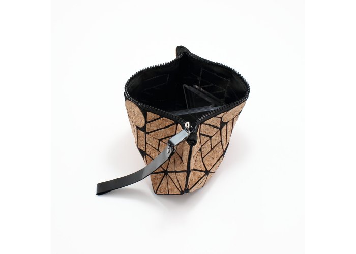 ΤΣΑΝΤΑΚΙ ΝΕΣΕΣΕΡ ΜΕ ΧΕΡΟΥΛΙ 24*12 cm