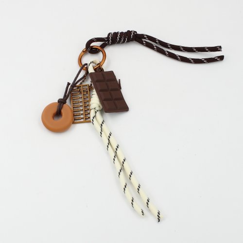 ΜΠΡΕΛΟΚ ΤΣΑΝΤΑΣ BAG CHARM ΣΟΚΟΛΑΤΑ