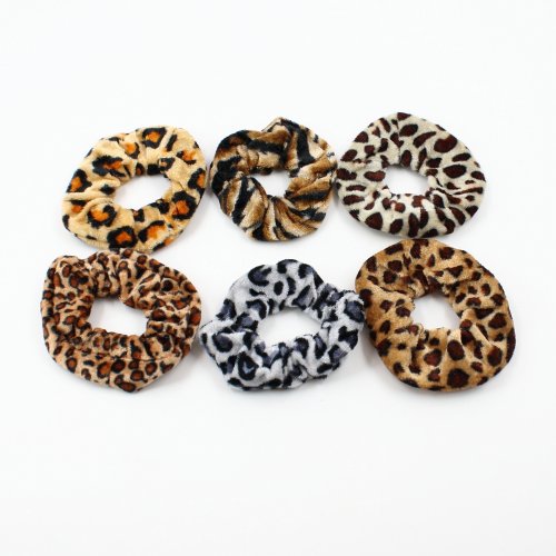 ΣΟΥΡΑ ΒΕΛΟΥΔΙΝΗ ANIMAL PRINT